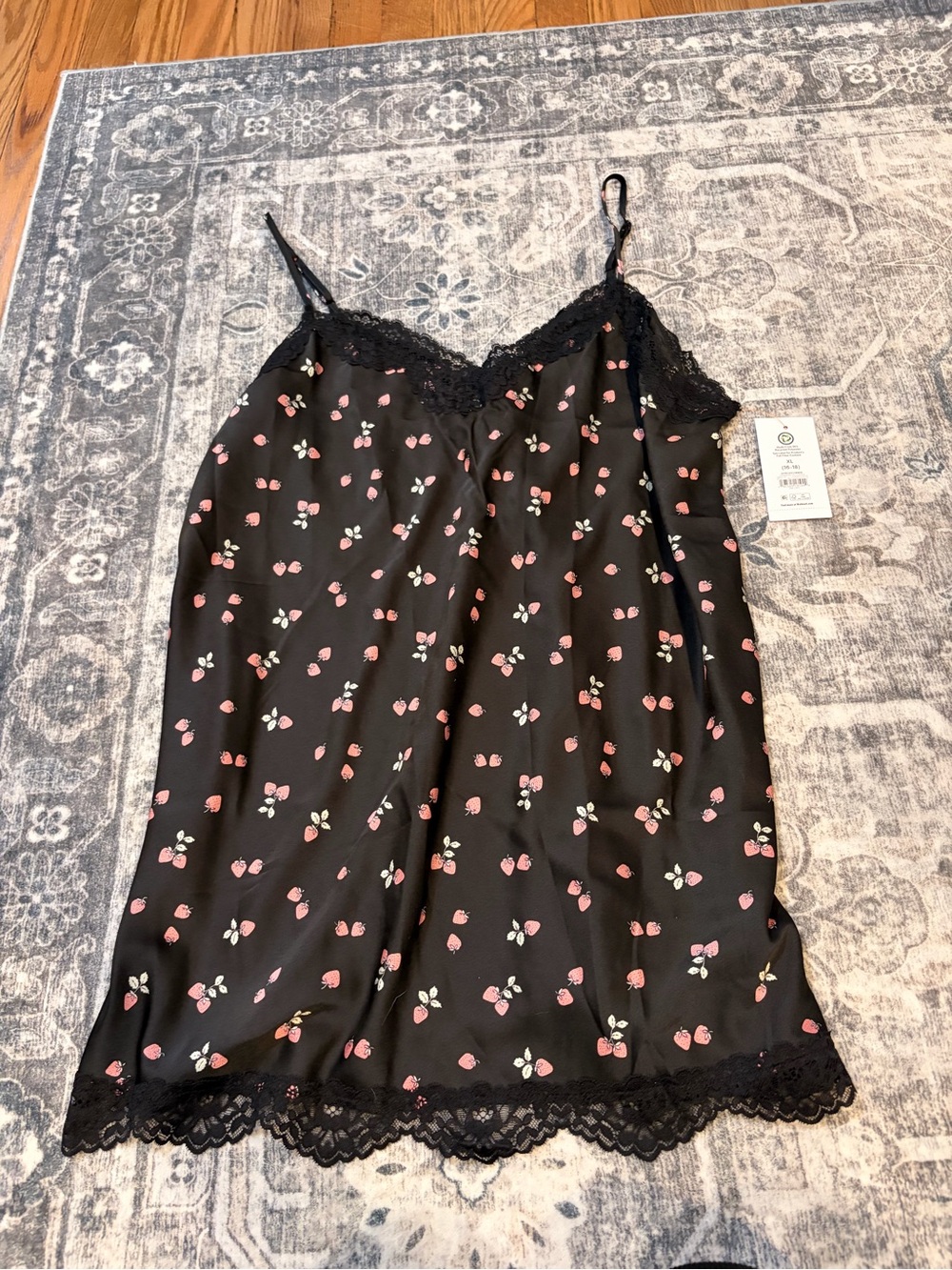Black strawberry-Print Lace Trim Chemise with Adjustable Straps